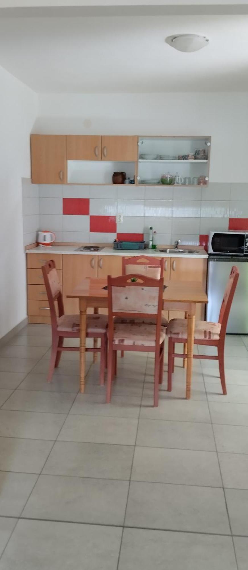 Ruza I Natalija Daire Karlobag Oda fotoğraf